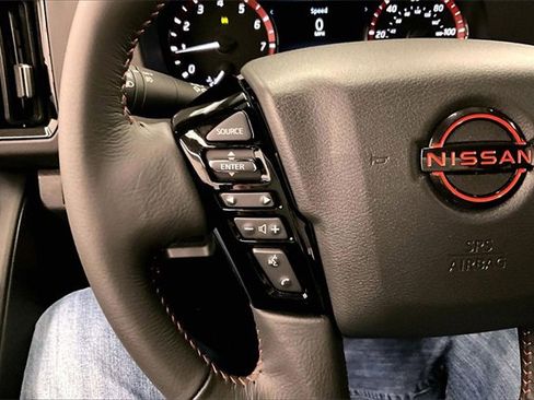 New 2025 Nissan Frontier PRO-4X image 22