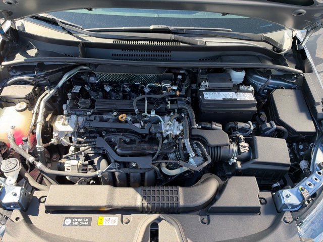 Used 2022 Toyota Corolla SE w/ SE Premium Package FWD image 26