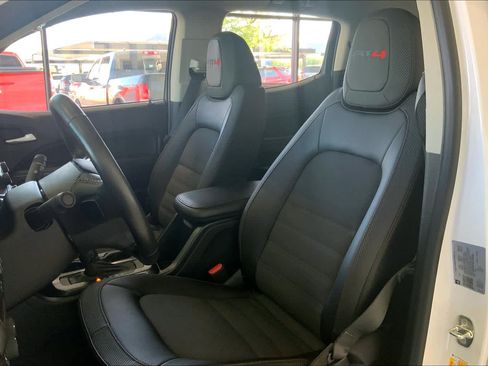 Used 2021 GMC Canyon AT4 AWD/4WD image 8