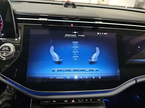 New 2026 Mercedes-Benz E 350 Sedan image 21