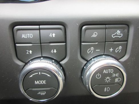 New 2026 GMC Sierra 2500 AT4X AWD/4WD image 18