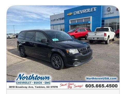 Used 2015 Dodge Grand Caravan SE w/ Quick Order Package 29E SE image 3