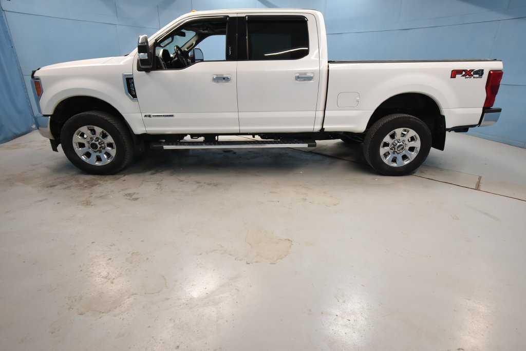 Used 2019 Ford F250 Lariat w/ Lariat Ultimate Package AWD/4WD image 36