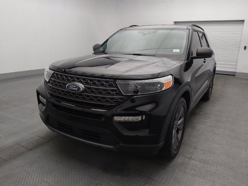 Used 2021 Ford Explorer XLT w/ Equipment Group 202A RWD image 15