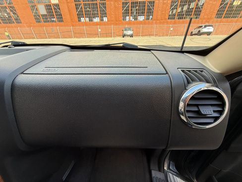 Used 2010 Ford Explorer Eddie Bauer AWD/4WD image 37