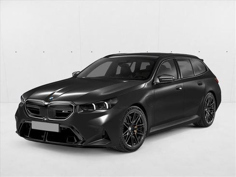 New 2026 BMW M5 Touring image 1