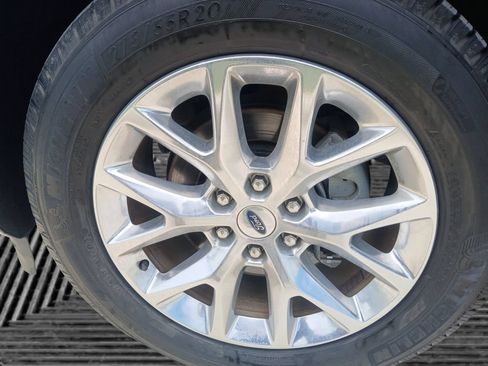Used 2021 Ford Expedition Max XLT RWD image 10