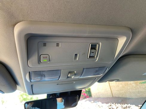 Used 2024 Nissan Titan SV w/ SV Convenience Package AWD/4WD image 63