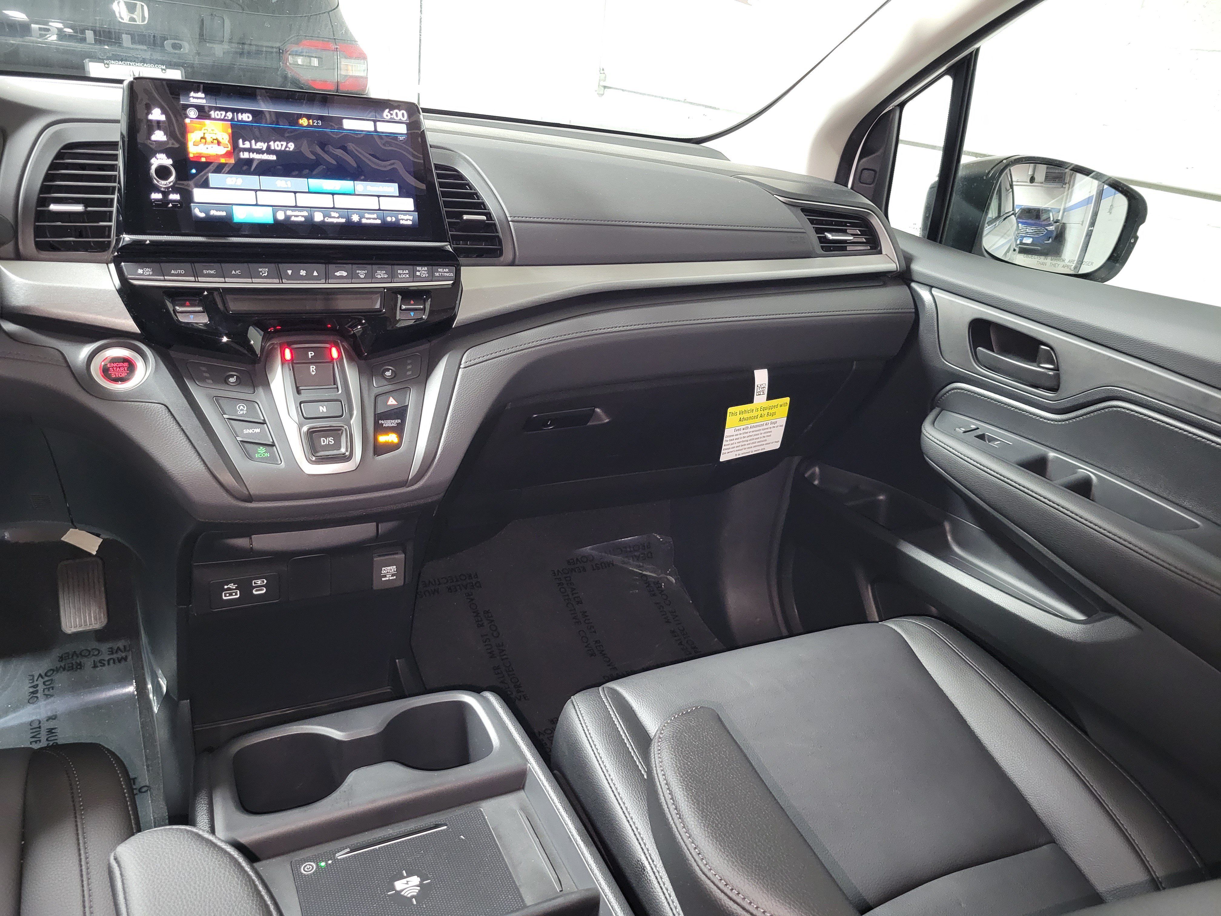 Certified 2026 Honda Odyssey EX-L image 13