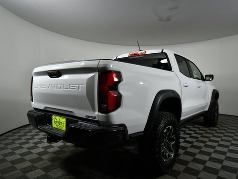 Used 2024 Chevrolet Colorado ZR2 w/ Safety Package image 11