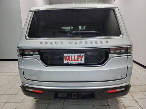 Used 2022 Jeep Grand Wagoneer Series II w/ Convenience Group III image 48
