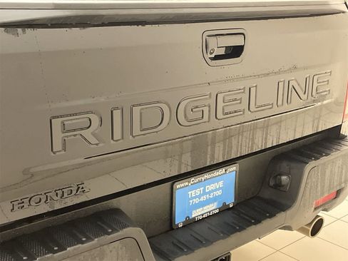 Used 2025 Honda Ridgeline RTL image 22