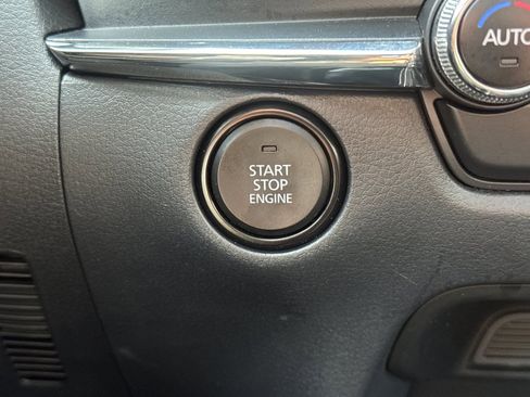 Used 2024 MAZDA CX-30 AWD 2.5 S w/ Premium Package image 22