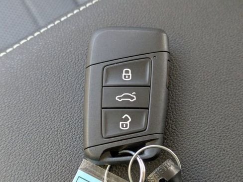 New 2026 Volkswagen Taos S image 32