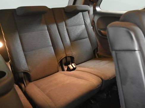 Used 2022 Dodge Durango SXT image 38