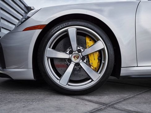 Used 2024 Porsche 911 Turbo S image 3