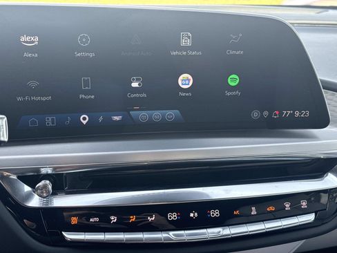 Certified 2025 Cadillac Lyriq Luxury RWD image 25