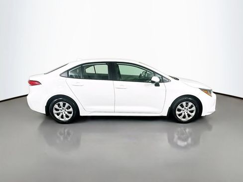 Certified 2026 Toyota Corolla LE FWD image 4