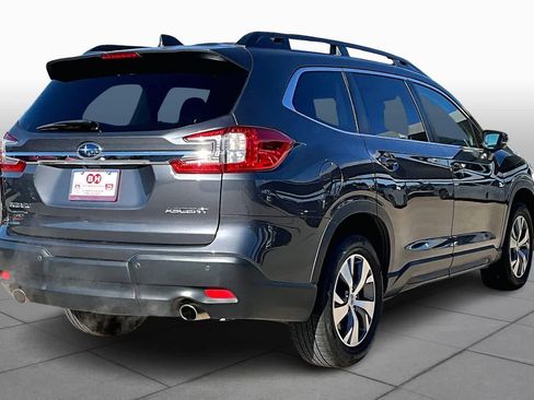 Used 2024 Subaru Ascent Premium w/ Convenience Package image 11