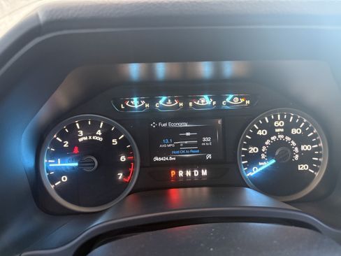 Used 2019 Ford F150 XLT w/ Equipment Group 302A Luxury AWD/4WD image 11