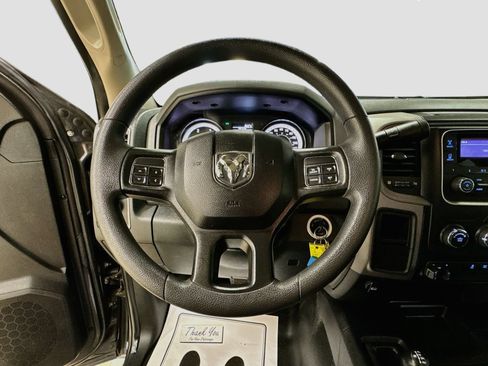 Used 2018 RAM 2500 Tradesman AWD/4WD image 11