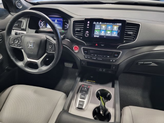 Certified 2025 Honda Passport EX-L image 28