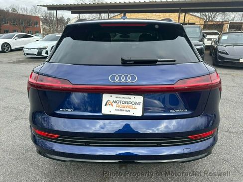 Used 2021 Audi e-tron Premium Plus w/ Premium Plus Package image 5