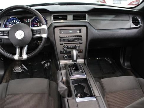 Used 2014 Ford Mustang Convertible w/ Equipment Group 102A RWD image 2