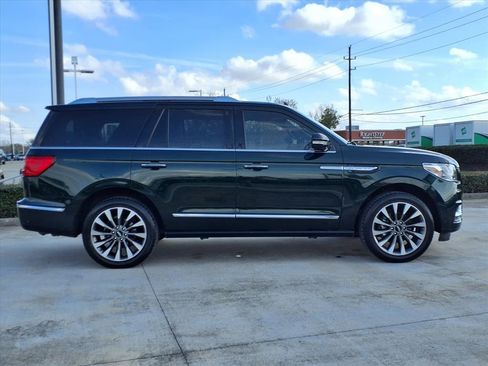 Used 2021 Lincoln Navigator Reserve w/ Luxury Package image 8