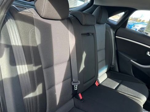 Used 2014 Hyundai Elantra GT image 22