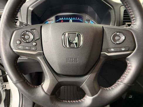 Used 2024 Honda Odyssey Sport image 17