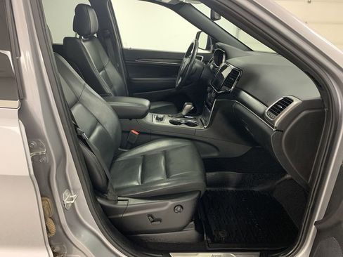 Used 2019 Jeep Grand Cherokee Limited w/ Trailer Tow Group IV AWD/4WD image 20