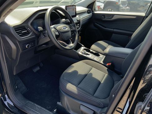 Used 2024 Ford Escape FWD image 25