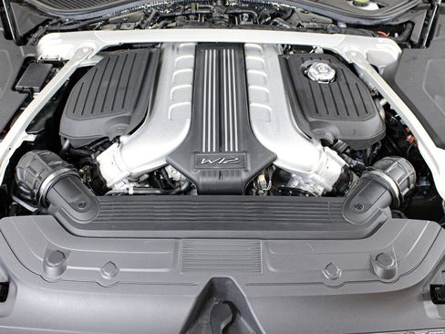 Used 2024 Bentley Continental GT Speed AWD/4WD image 42