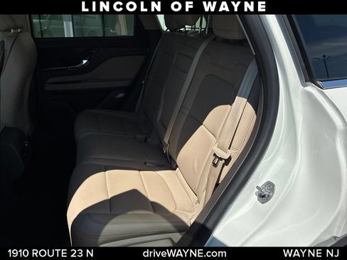 Certified 2022 Lincoln Corsair AWD w/ Premium Package image 23