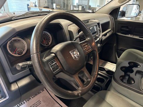 Used 2016 RAM 3500 Tradesman w/ Chrome Appearance Group image 17