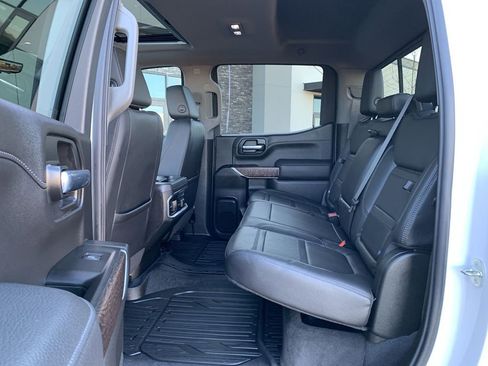 Used 2021 GMC Sierra 1500 Denali w/ Denali Ultimate Package image 32