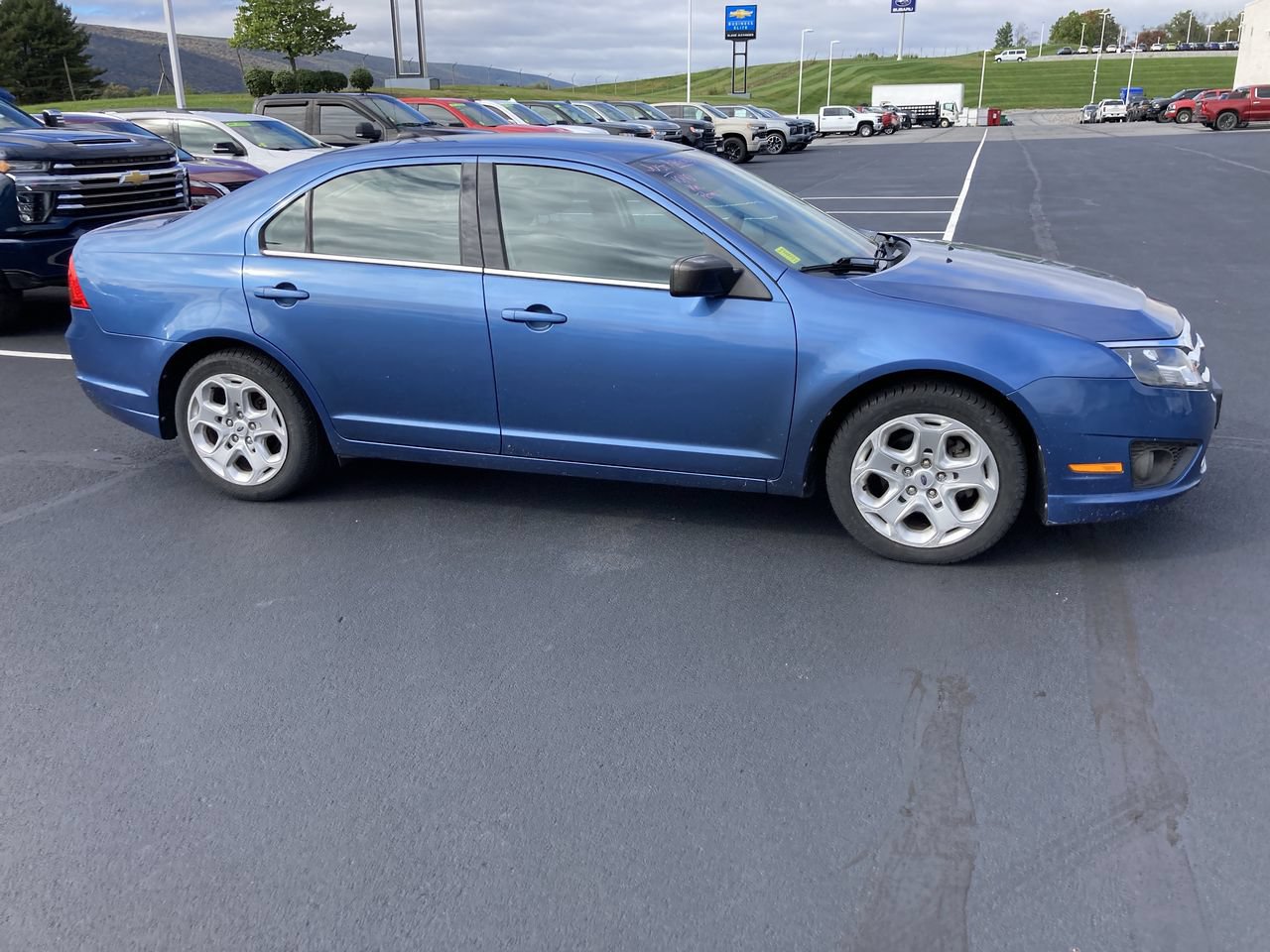 Used 2010 Ford Fusion SE FWD image 8