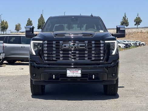New 2026 GMC Sierra 2500 Denali Ultimate w/ Max Trailering Package AWD/4WD image 2
