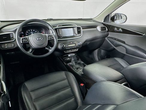 Used 2019 Kia Sorento EX FWD image 27