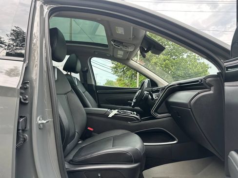 Used 2024 Hyundai Tucson Limited AWD/4WD image 19