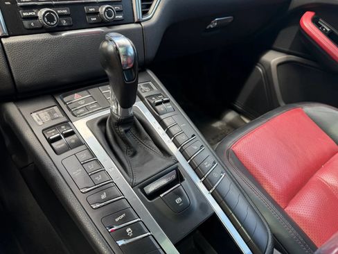 Used 2016 Porsche Macan S AWD/4WD image 28