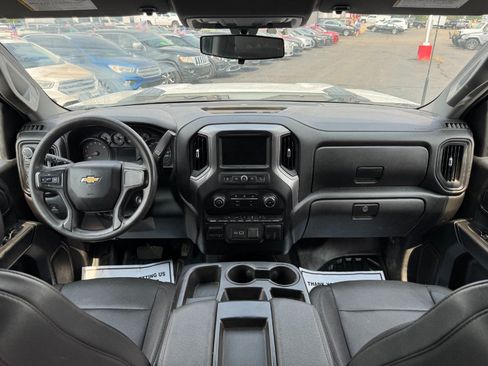 Used 2021 Chevrolet Silverado 2500 W/T w/ WT Convenience Package AWD/4WD image 20
