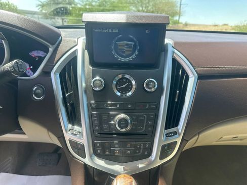 Used 2011 Cadillac SRX Luxury FWD image 11