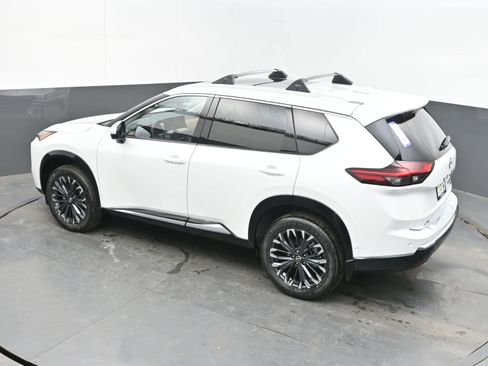 New 2026 Nissan Rogue Platinum w/ Platinum Premium Package image 36