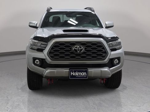 Certified 2022 Toyota Tacoma TRD Sport w/ Black Out Package (TMS) AWD/4WD image 2