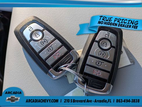 Used 2025 Ford Explorer Platinum w/ Ultimate Package AWD/4WD image 33