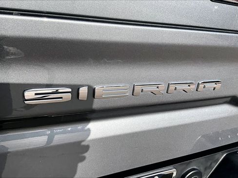 Used 2021 GMC Sierra 1500 AT4 w/ AT4 Premium Package AWD/4WD image 31