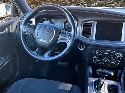 Used 2023 Dodge Charger SXT image 5