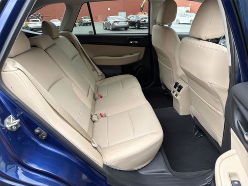 Used 2017 Subaru Outback 2.5i Limited AWD/4WD image 14